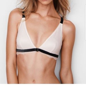 Victoria's Secret front closure bra. S